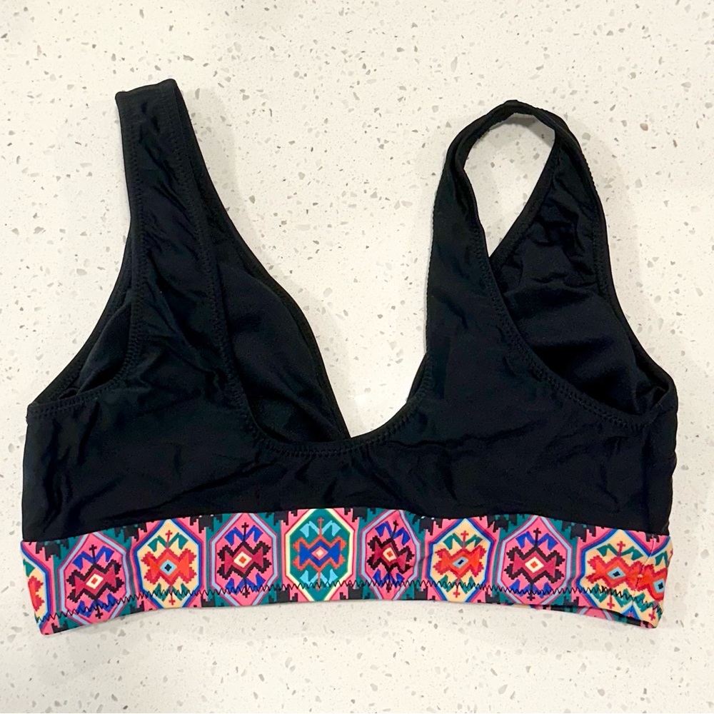 NWT Black and Multicolor Women's Swimwear Set - Size: Medium - Picture 11 of 15